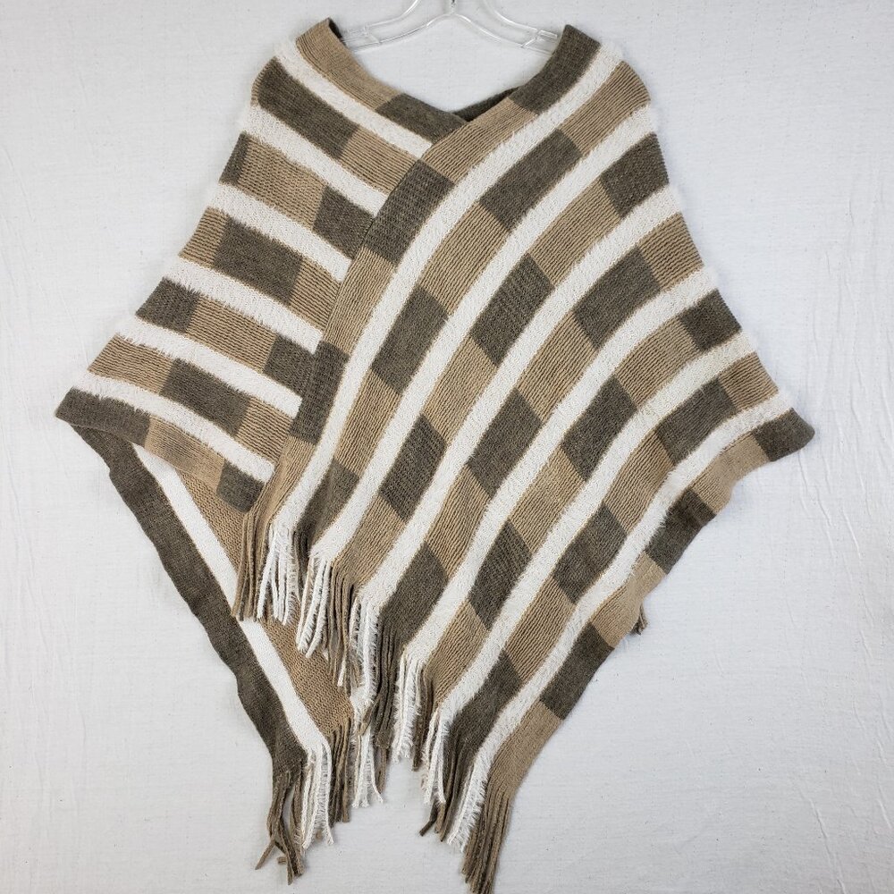 Northern Angel Poncho Sweater Cape Fringe Boho Western Plaid Soft Knit size S/M